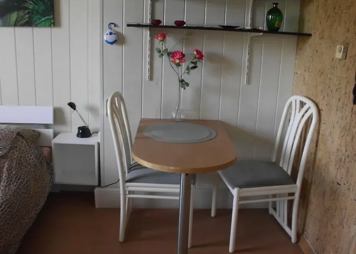 Lovely 2 Et Inkl Parkplatz Nach Verfuegbarkeit Séjour chez l'habitant Essen